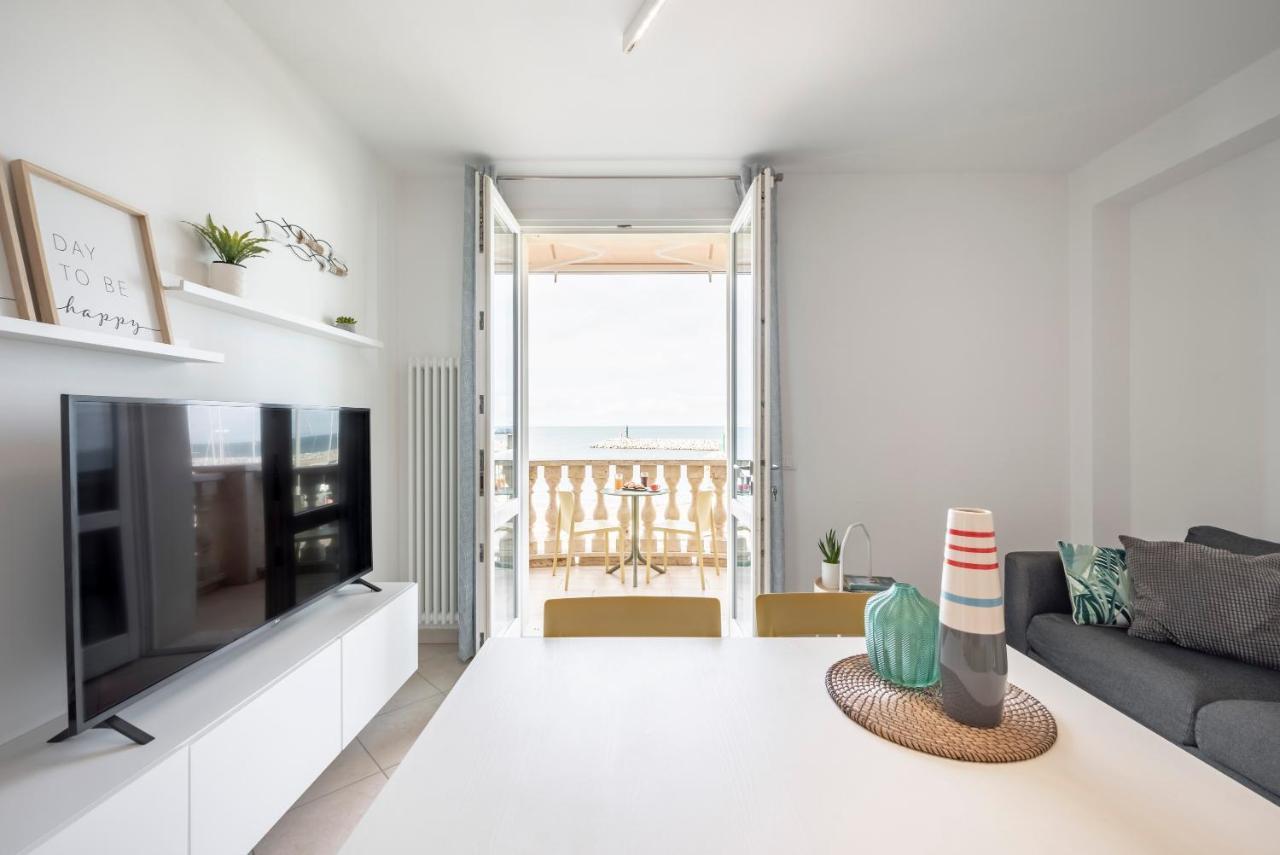 Sea View Apartment San Vincenzo Esterno foto